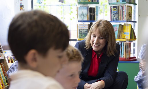 Chancellor Rachel Reeves with pupils at St Thomas Becket Catholic Primary School 2