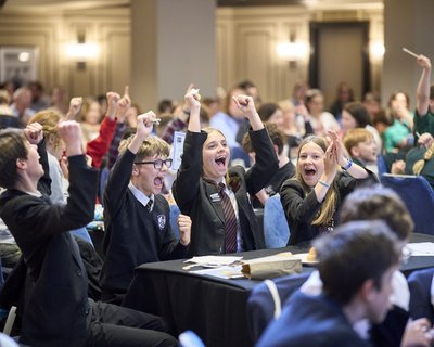 SNRCQ Book Now cheering photo