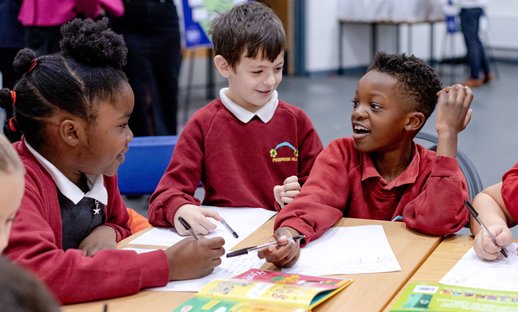 RS7942_nat-lit-trust-salford-launch-oct-24-48